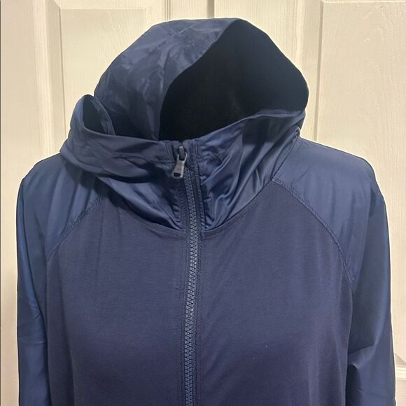 Under Armour Navy Hooded Jacket - Picture 2 of 8